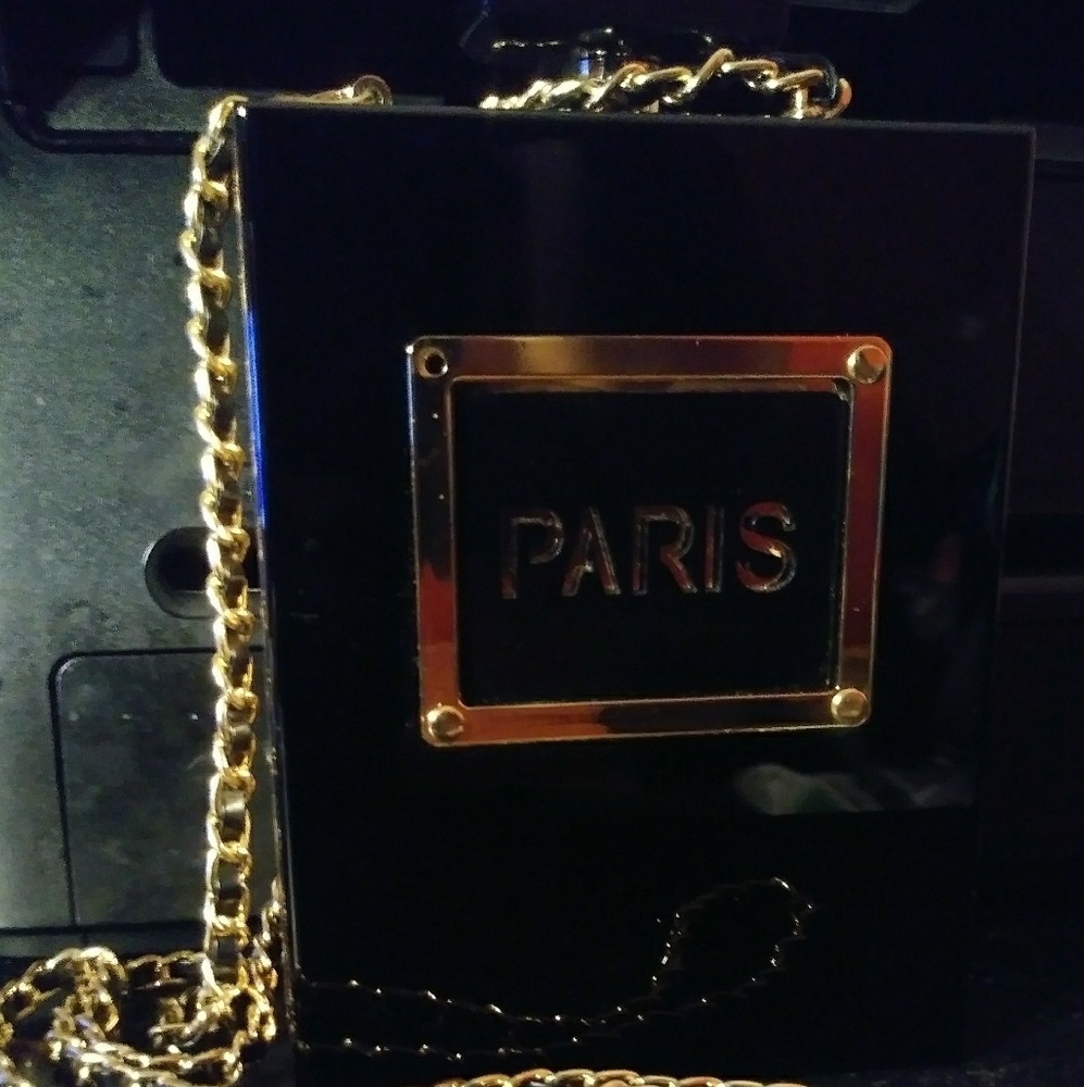 Handbag